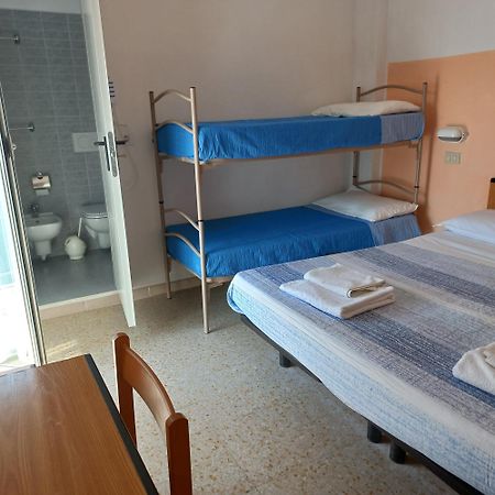 Hotel Bing Rimini Esterno foto