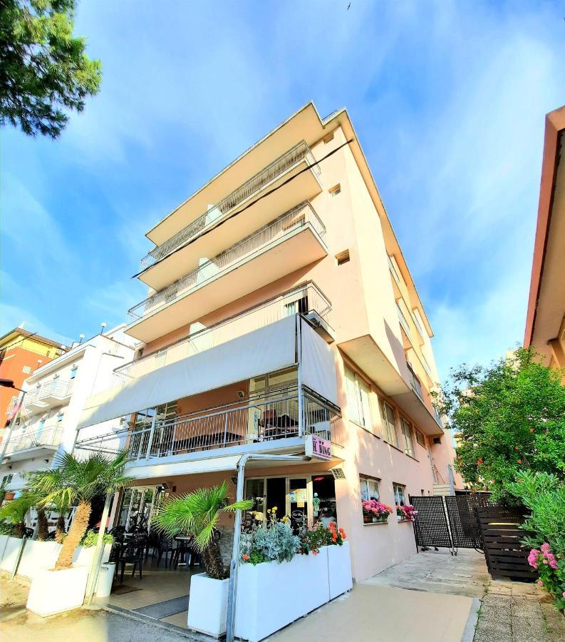 Hotel Bing Rimini Esterno foto