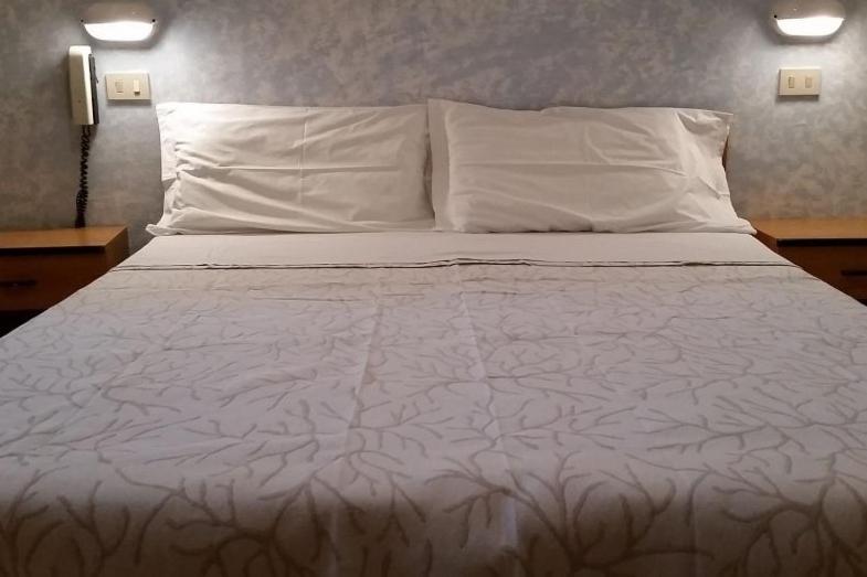 Hotel Bing Rimini Esterno foto