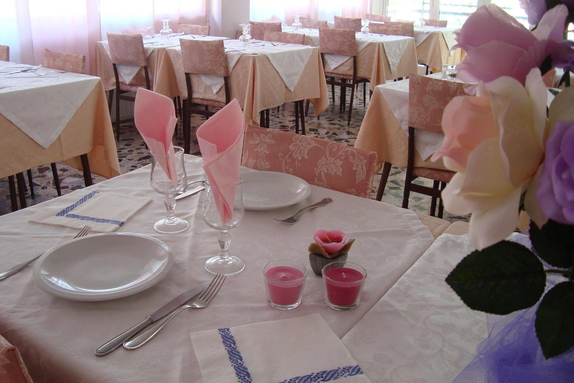 Hotel Bing Rimini Esterno foto