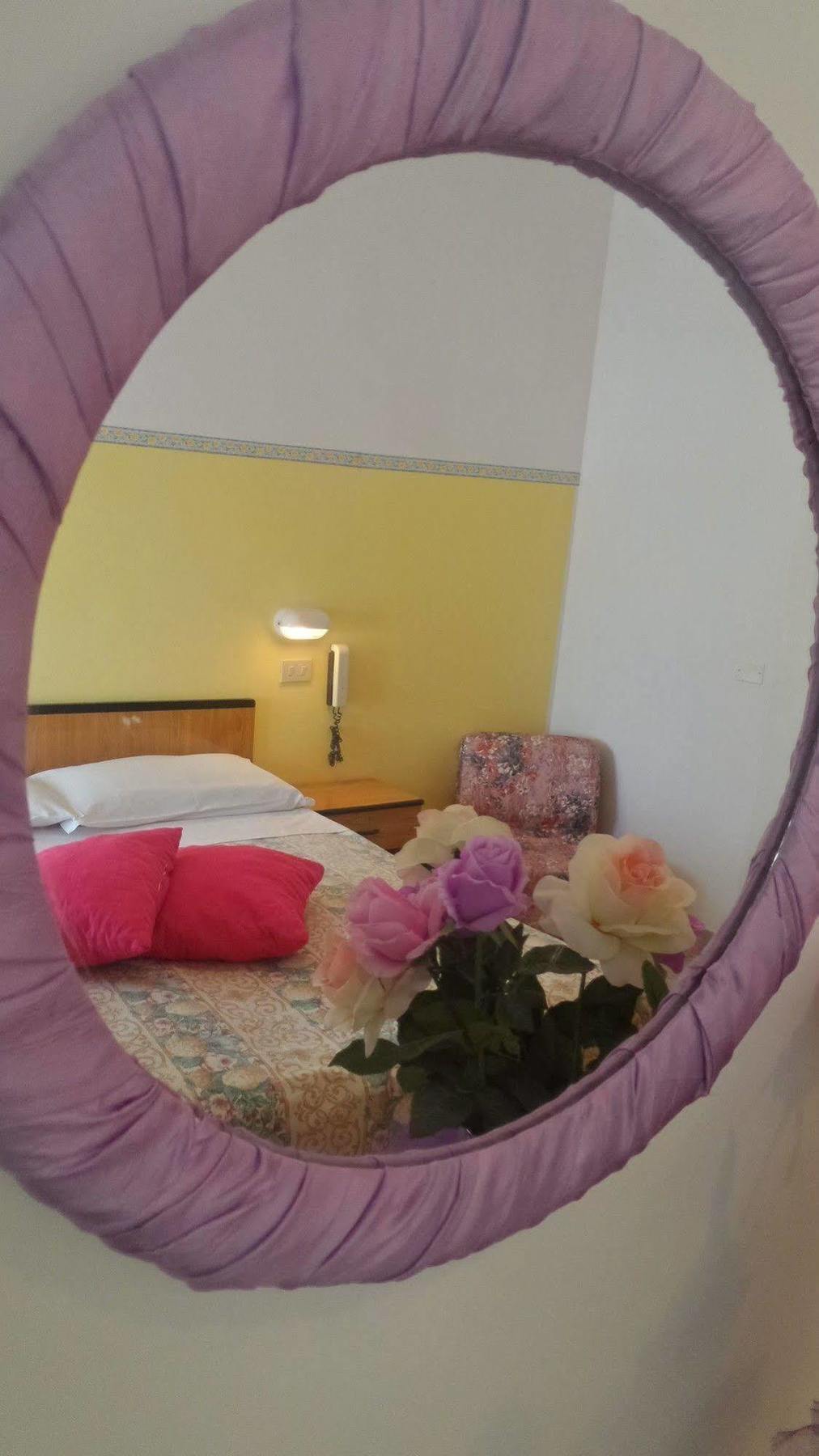 Hotel Bing Rimini Esterno foto